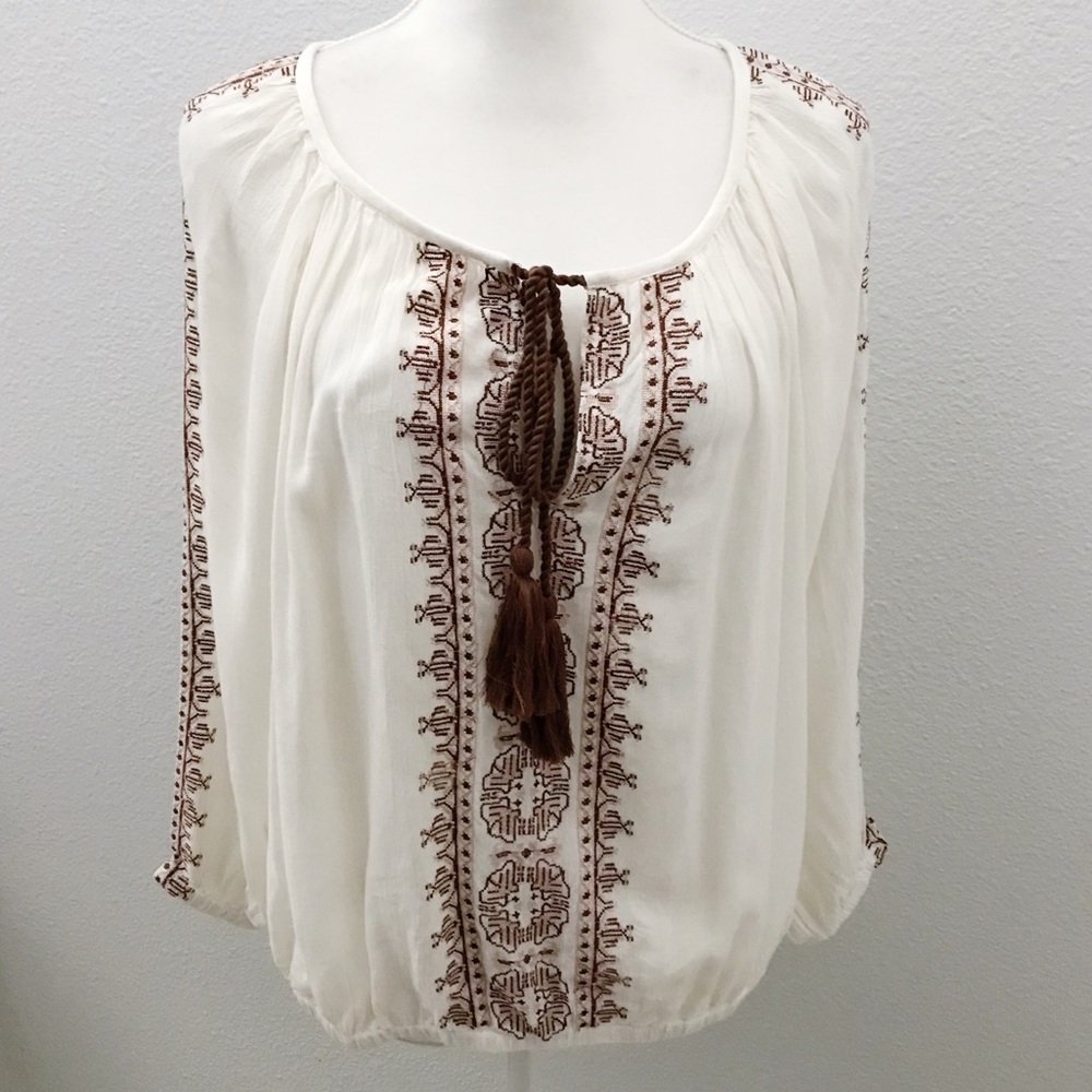 NWT Boston Proper embroidered tassel tie boho top